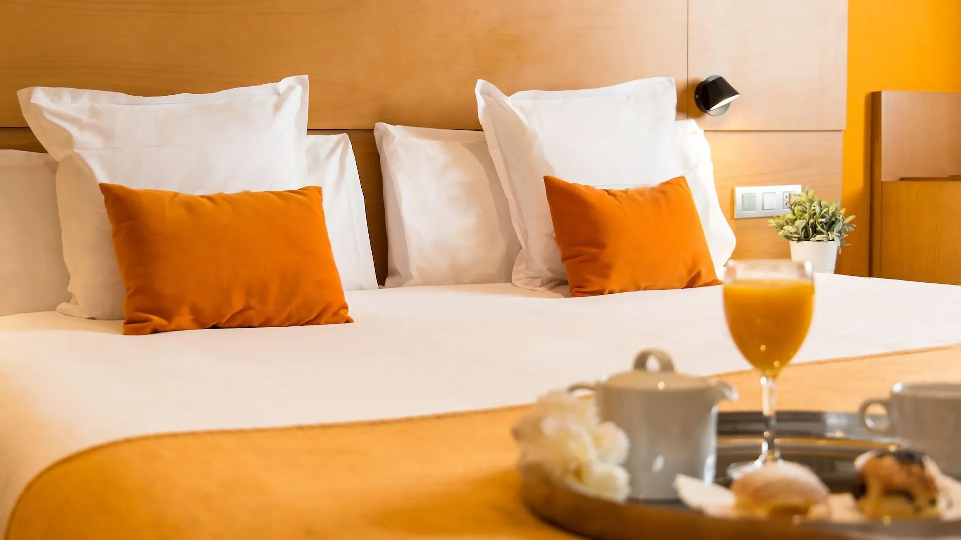 Hotel Chic&Basic Reding Barcelona 3*,